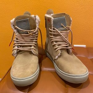 Satorisan Waraku Boots size 37